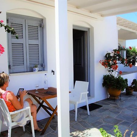 George'S Place Sifnos - Apartments Apollonía Zewnętrze zdjęcie