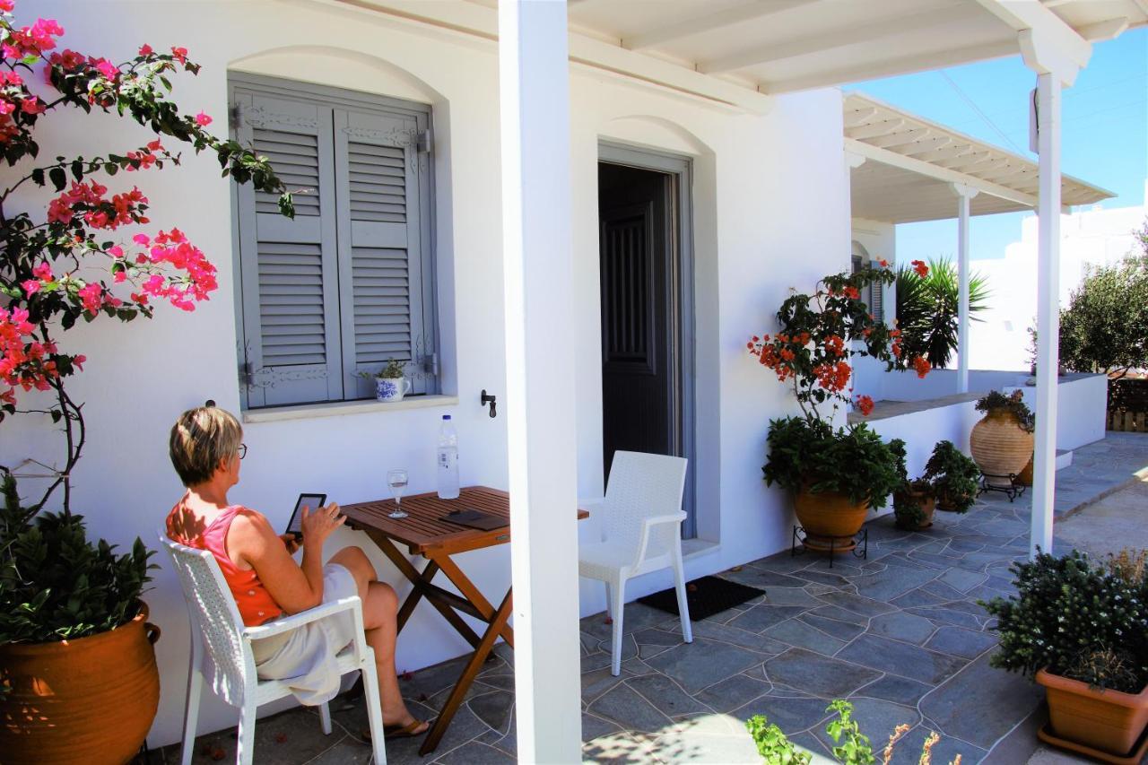 George'S Place Sifnos - Apartments Apollonía Zewnętrze zdjęcie